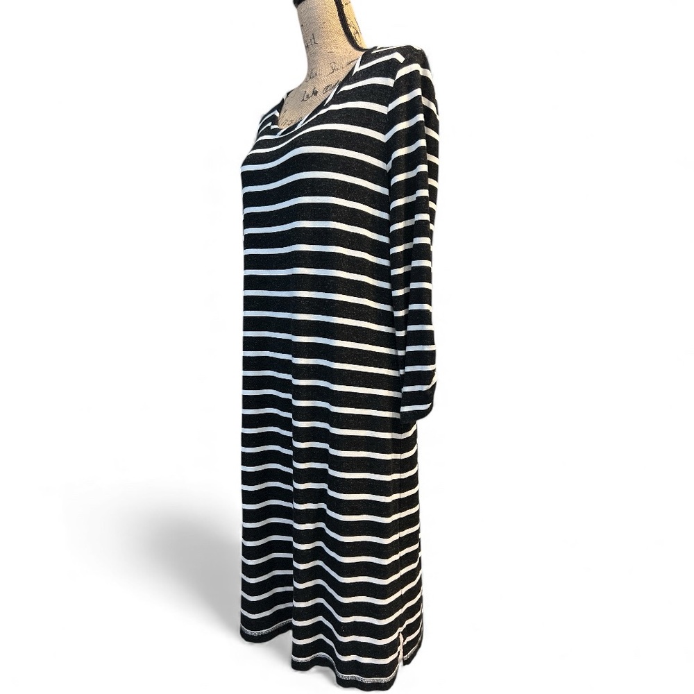 Talbots Black and Gray Heather Knitwear Knee Length Dress. Size medium EC - Picture 4 of 7